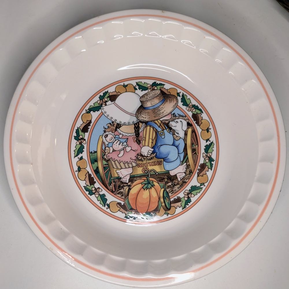 Charming Harvest-Themed Dinner Plate